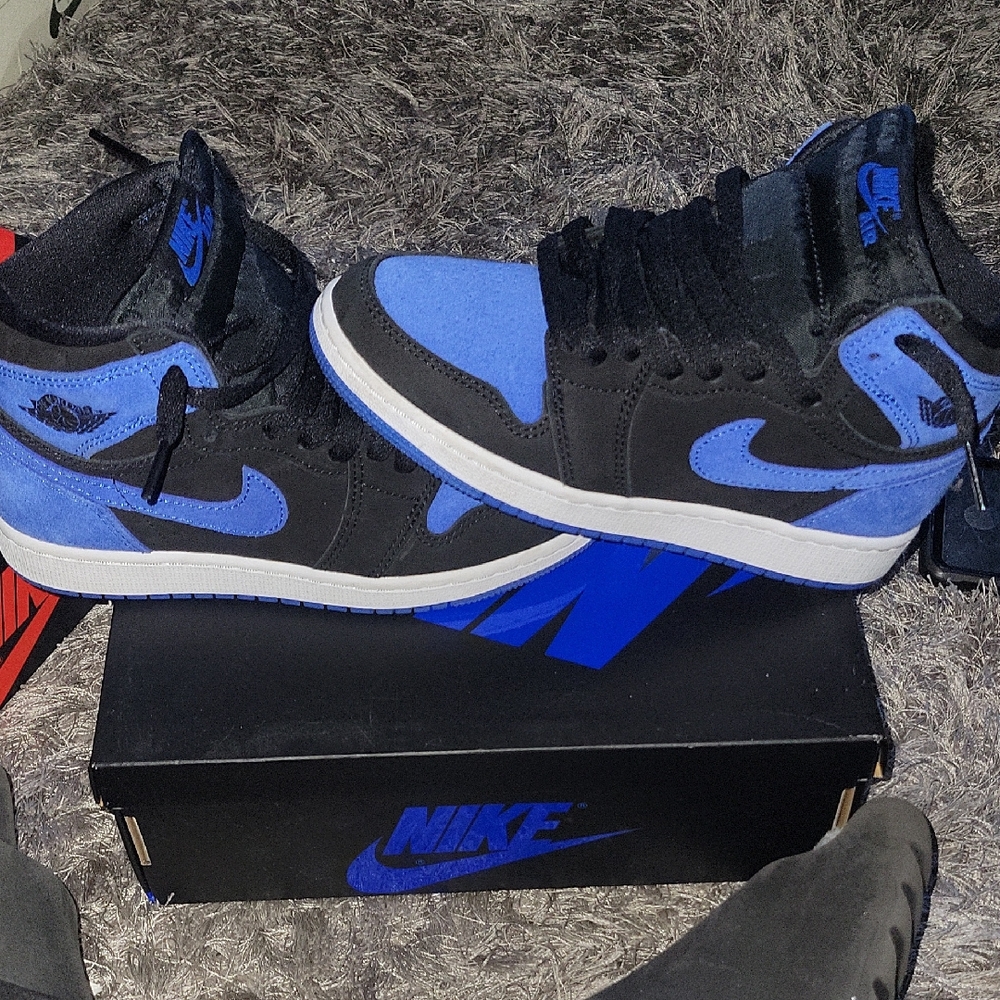 Jordan Kids Black and Blue Sneakers